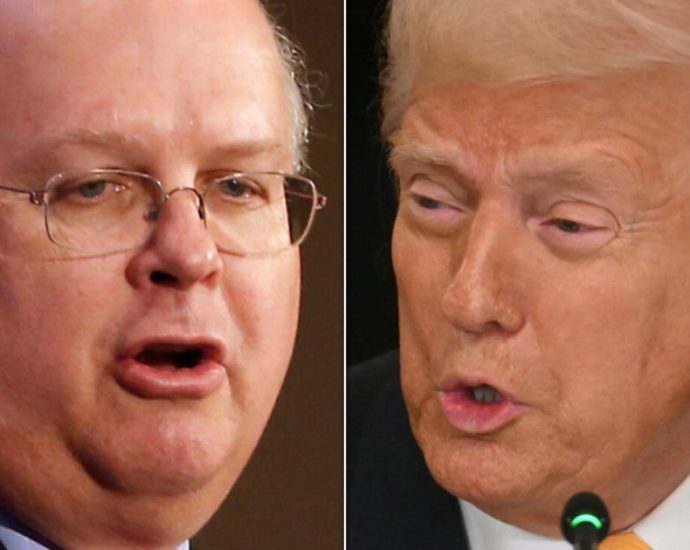 karl-rove-spots-gop’s-big-midterm-messaging-problem