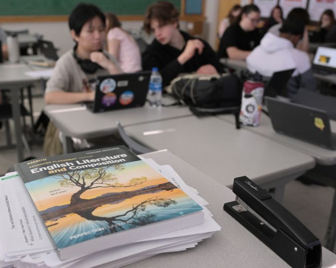 is-ai-helping-students-learn-—-or-just-helping-them-look-like-they-are?