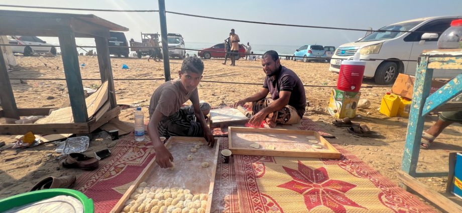 the-yearly-mild-weather-spell-that-brings-yemen’s-coast-back-to-life