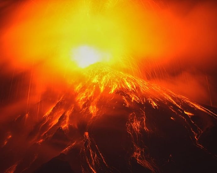 fuego-volcano-spews-more-ash-and-lava-as-guatemala-shelters-1,700-who-fled-nearby-villages