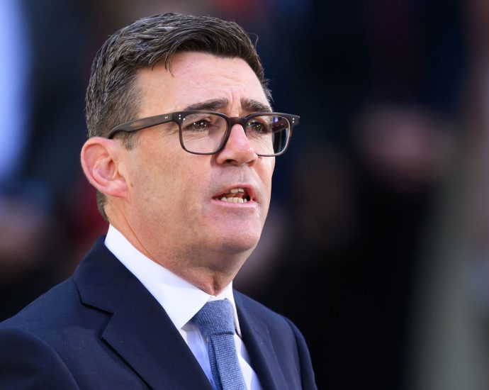 british-prime-minister-burnham-considering-inquiry-into-epstein