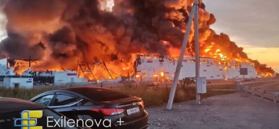 ukraine-hits-16th-wildberries-warehouse-in-under-three-weeks,-one-injured-overnight