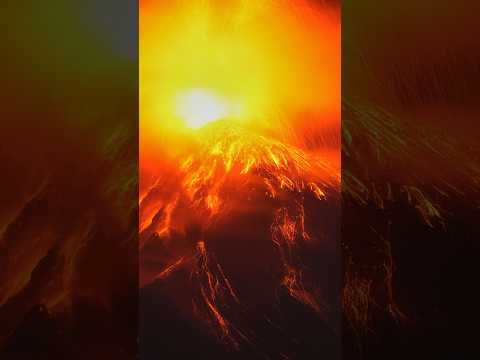 people-evacuate-after-guatemala’s-fuego-volcano-erupts
