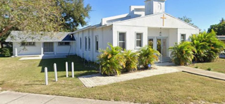 florida-pastor-accused-of-having-sex-with-14-year-old-boy,-not-revealing-hiv-diagnosis