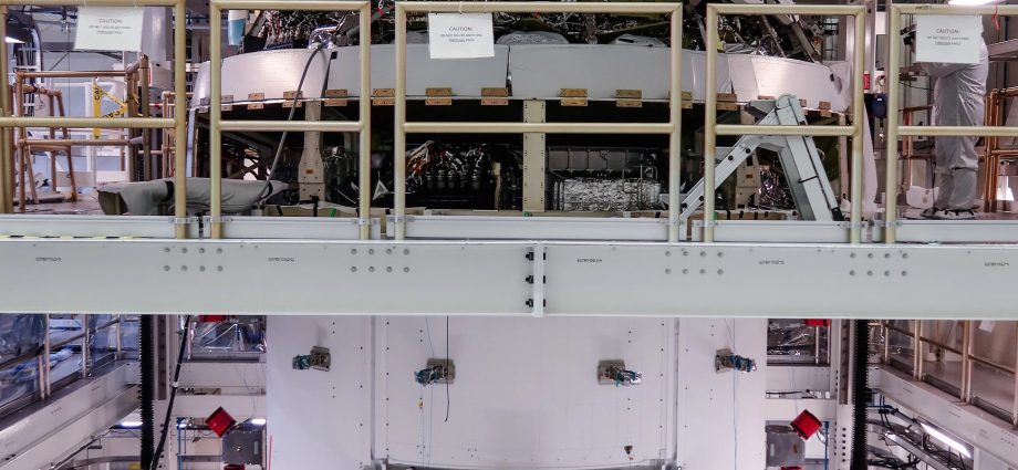 artemis-iii-orion-crew-and-service-models-joined