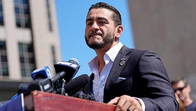 leftist-democrat-abdul-el-sayed-defeats-establishment-candidate-in-shock-michigan-primary-victory