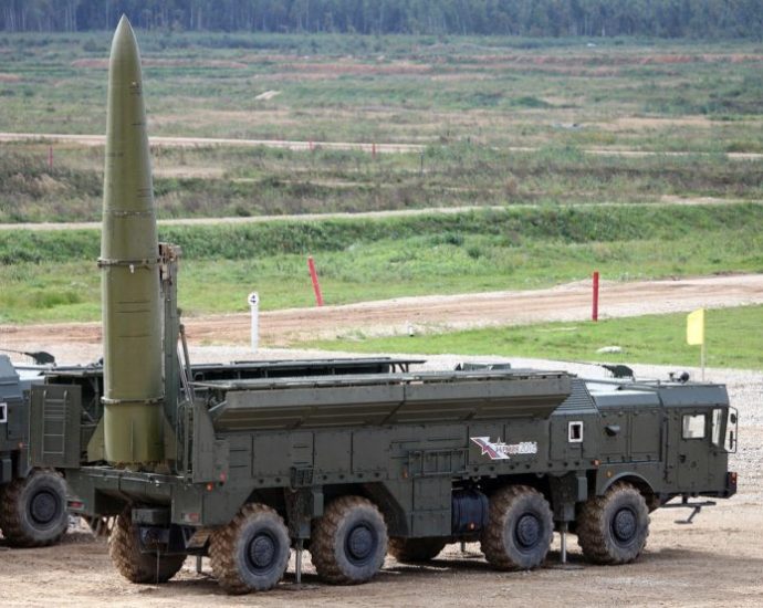 why-can’t-ukraine-just-blow-up-russian-launchers-firing-ballistic-missiles-at-its-cities?