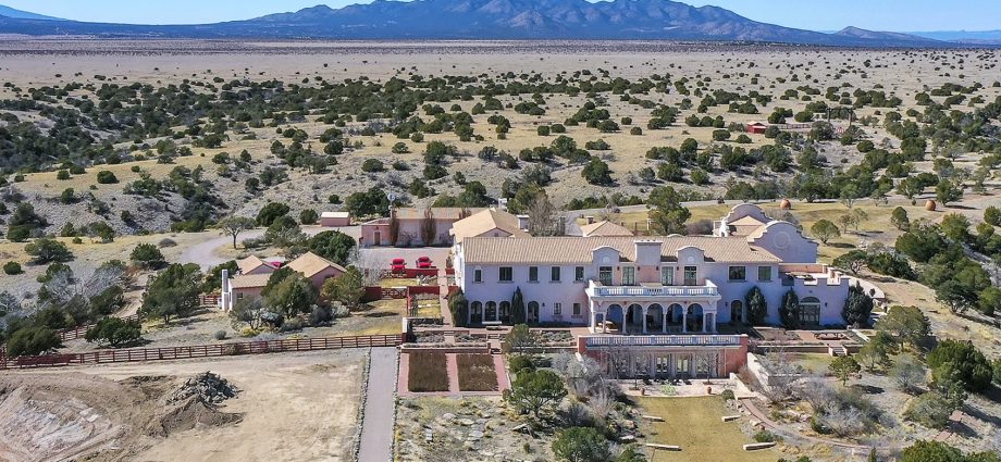 new-mexico-sues-doj-over-epstein-files-and-releases-“truth-commission”-report
