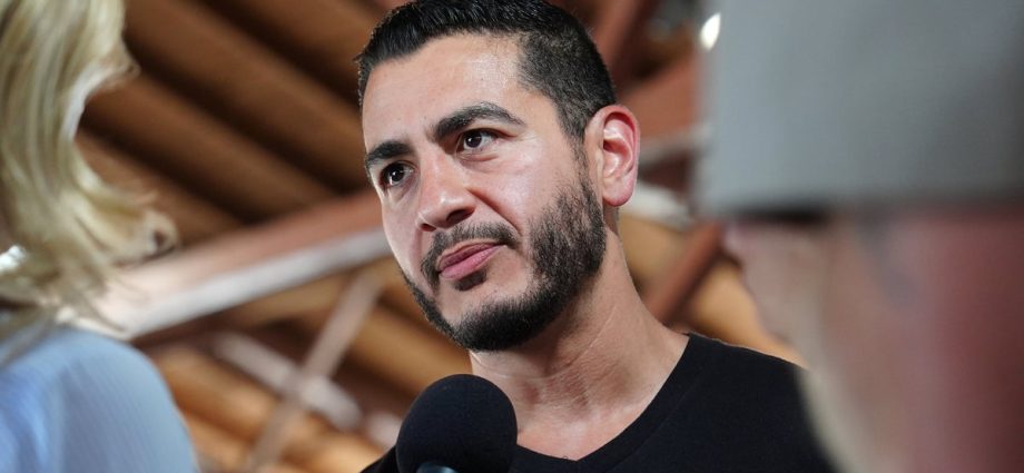 abdul-el-sayed-triumphs-in-michigan-in-major-victory-for-progressives