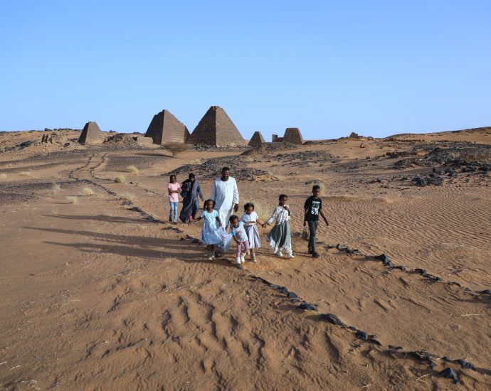 sudan-war-threatens-ancient-meroe-pyramids,-a-unesco-heritage-site