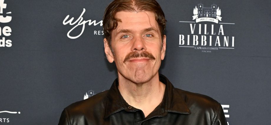 perez-hilton’s-loved-ones-share-health-update-following-hospitalization