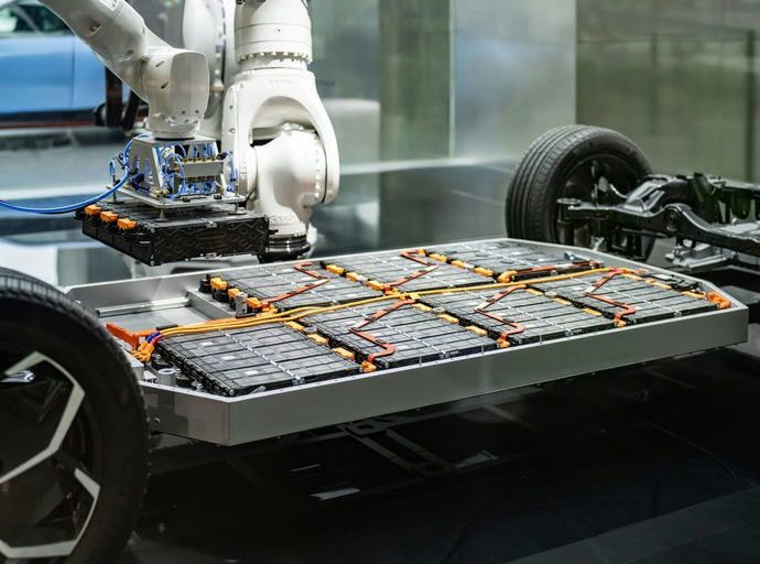 webinar:-advancing-battery-safety-through-early-thermal-runaway-detection-with-infineon-sensors