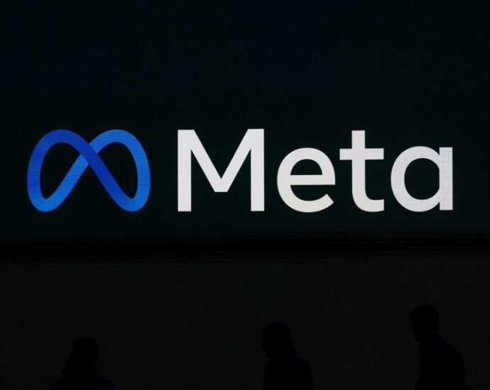 court-orders-instagram-and-facebook’s-meta-to-pay-$567m-to-address-kids’-mental-health-online