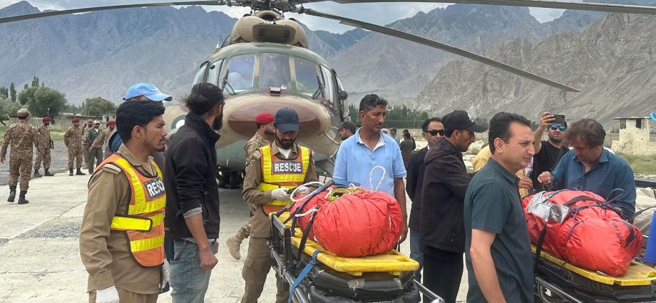 bodies-of-climbers-killed-in-avalanche-retrieved-from-broad-peak