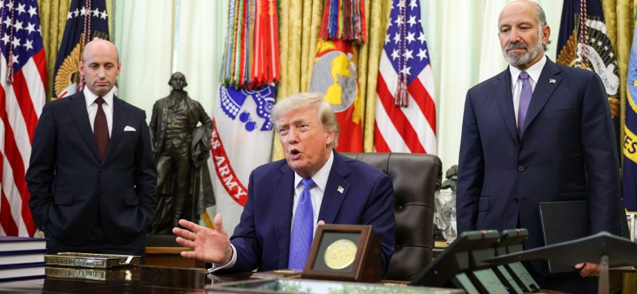 the-traitor-takes-new-shot-at-birthright-citizenship-with-fresh-executive-orders