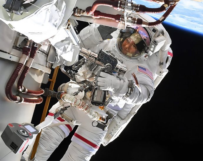 space-station-crew-wraps-busy-week,-plans-new-date-for-us-spacewalk-97
