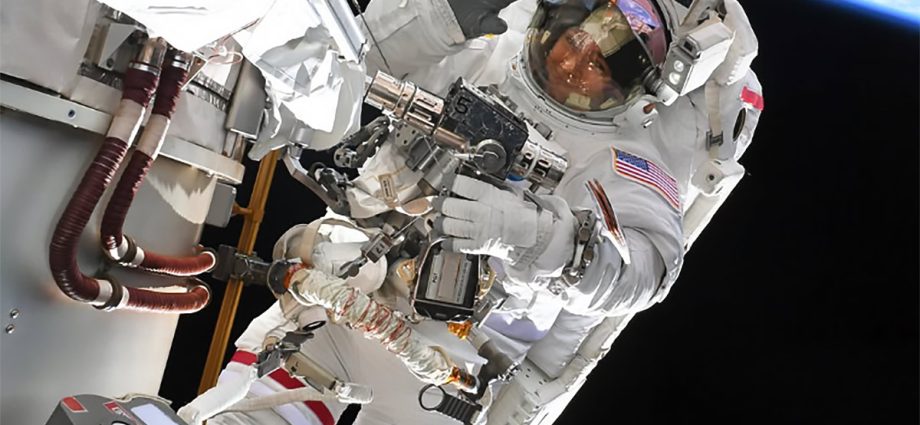space-station-crew-wraps-busy-week,-plans-new-date-for-us-spacewalk-97
