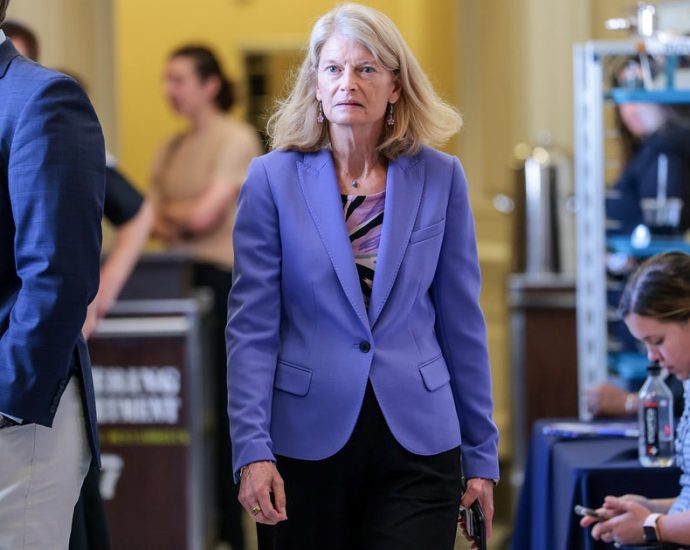 lisa-murkowski-comes-out-against-todd-blanche