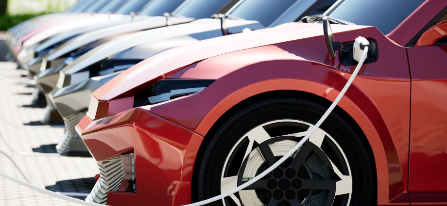 for-most-us-drivers,-evs-offer-emissions-benefits-and-cost-savings