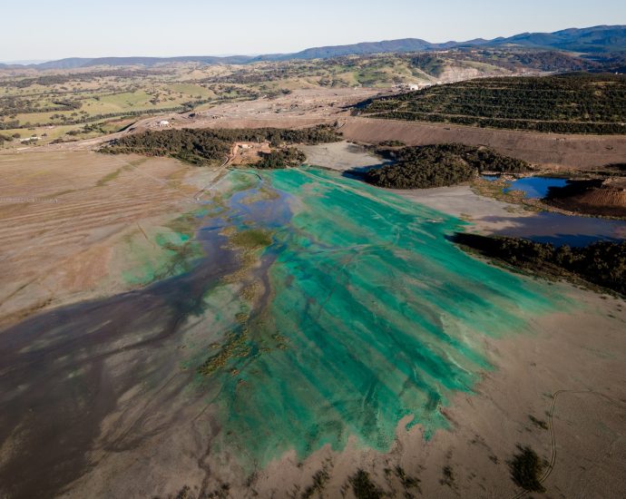 us-announces-$400m-investment-in-australian-rare-earth-mine