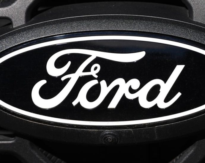 ford-‘fathom’-truck-to-vie-with-china’s-evs-at-sub-$30,000-price