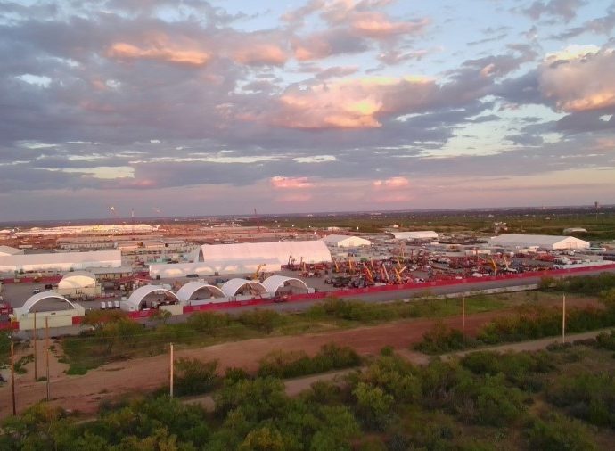 gov.-abbott-pauses-new-texas-data-center-approvals
