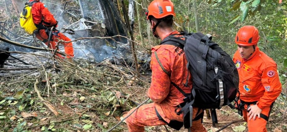 four-killed-in-helicopter-crash-in-brazil’s-rio-de-janeiro