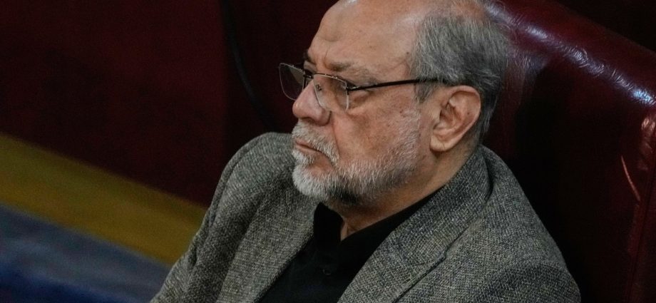 iran-official-gives-conditions-for-reopening-strait-of-hormuz