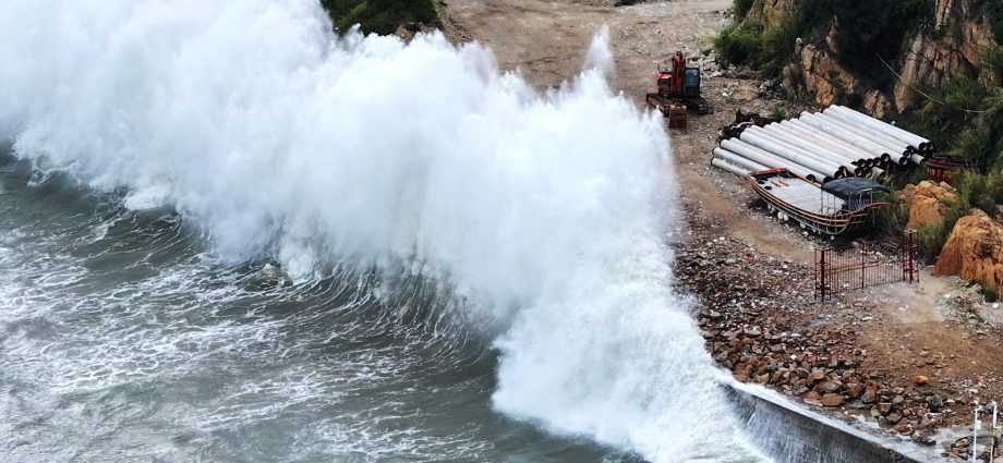 flight-cancellations,-evacuations-as-china-braces-for-typhoon-dolphin