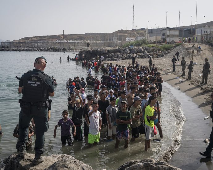 how-spain’s-migration-surge-tested-eu.-border-policy