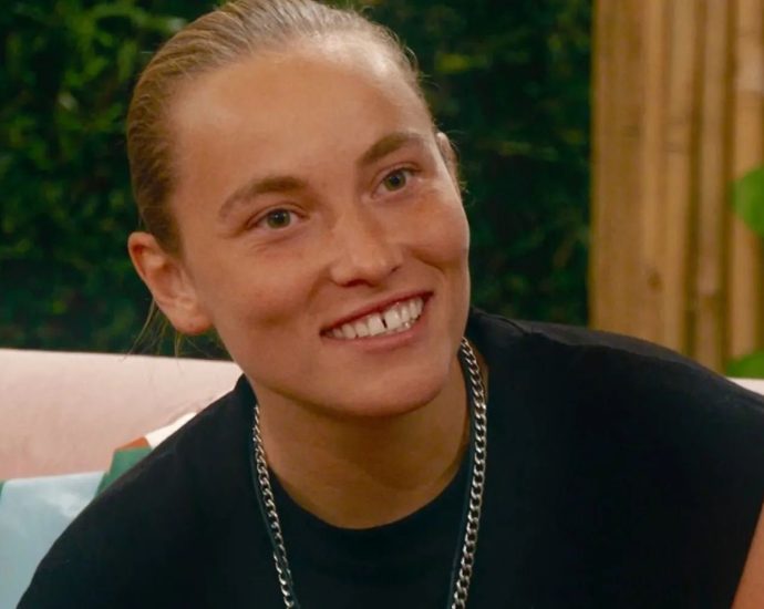 i-kissed-a-girl’s-pippa-palmer-turns-queer-loneliness-into-new-community-app