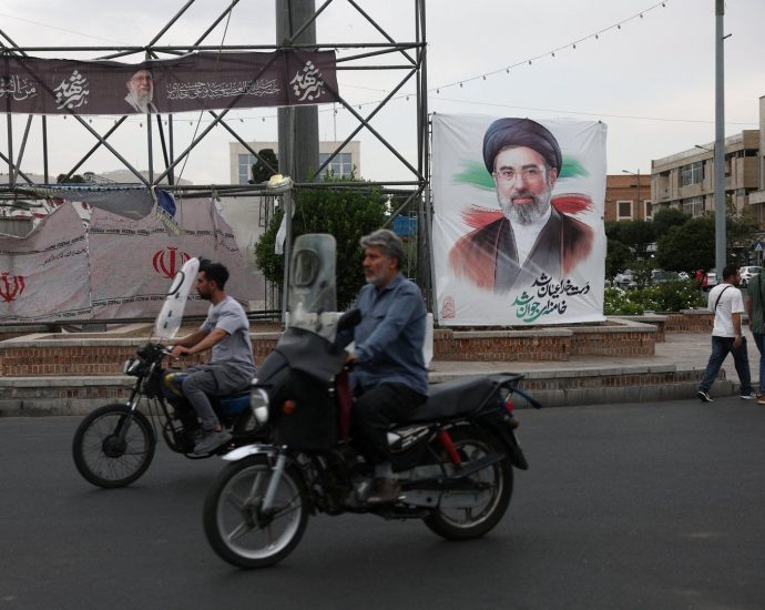 iran’s-president-says-khamenei-is-in-‘perfect-health’