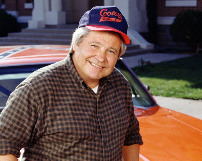 Ben Jones, Cooter Davenport on ‘The Dukes of Hazzard,’ Dies at 84