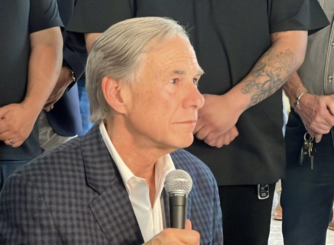 gov.-abbott-says-meta-will-follow-standards-texas-establishes-for-data-centers