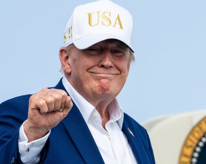 the-traitor-pops-off-on-‘black-and-brown-voters’-and-it-sounds-like-total-bs