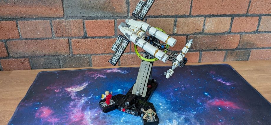 Lego Project Hail Mary review: Amaze, amaze, amaze!