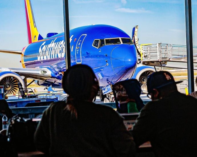60%-of-southwest-flyers-now-pay-to-upgrade-from-base-fare-—-here’s-what-it-costs-in-2026