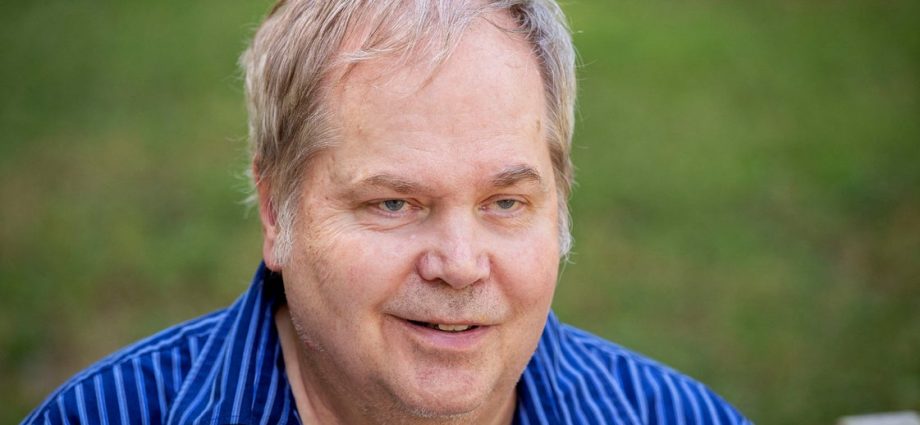 john-hinckley-jr.-sends-message-to-jodie-foster-nearly-45-years-after-he-allegedly-shot-reagan-for-her