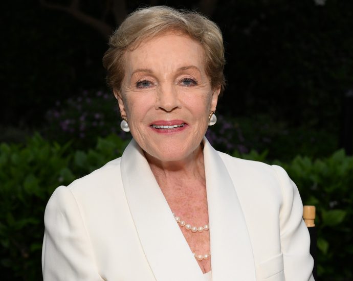 julie-andrews-confirms-she-will-not-return-for-‘the-princess-diaries-3’