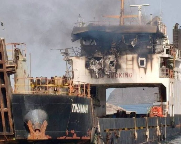 six-killed-in-houthi-attack-on-bab-al-mandeb-ship,-yemen’s-government-says