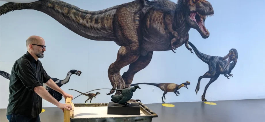 dinosaurs-became-giants-—-so-why-did-they-never-become-tiny?