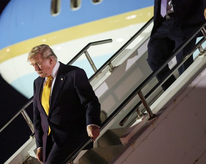 the-traitor-says-his-decoy-plane-faced-‘greater-risk’-in-secret-flight-change