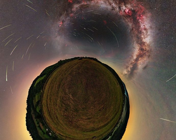 apod:-2026-august-12-–-perseids-over-a-little-planet