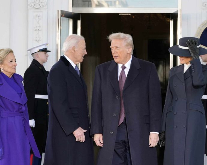 a-different-universe:-the-traitor-grift-vs.-the-‘biden-crime-family’