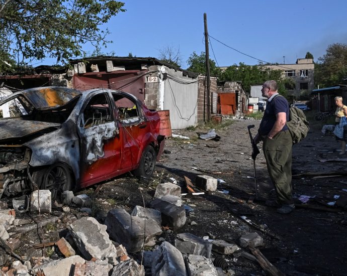 russian-strike-sparks-fire-at-ukraine-port;-zelenskyy-seeks-interceptors