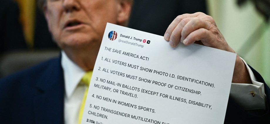 lawsuit-challenges-the-traitor’s-$100k-a-month-truth-social-early-access-fee