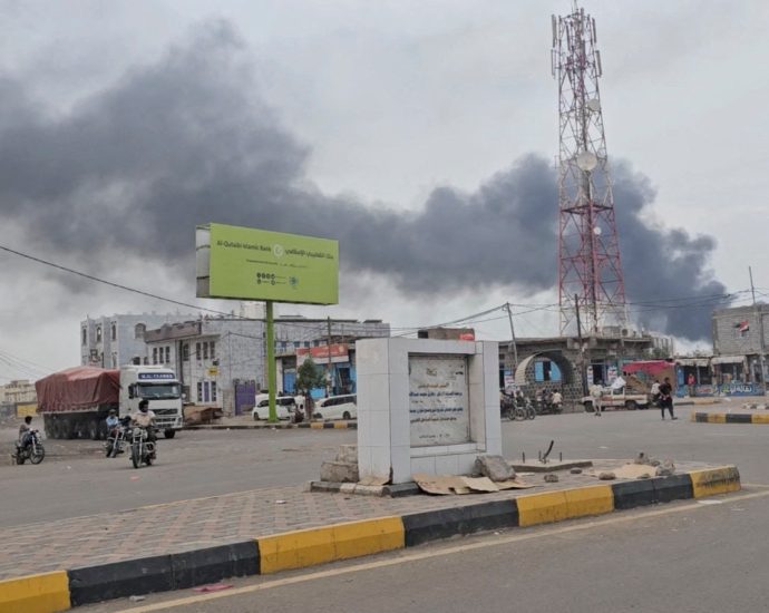 yemeni-forces-say-houthi-attack-repelled-in-taiz-amid-escalation