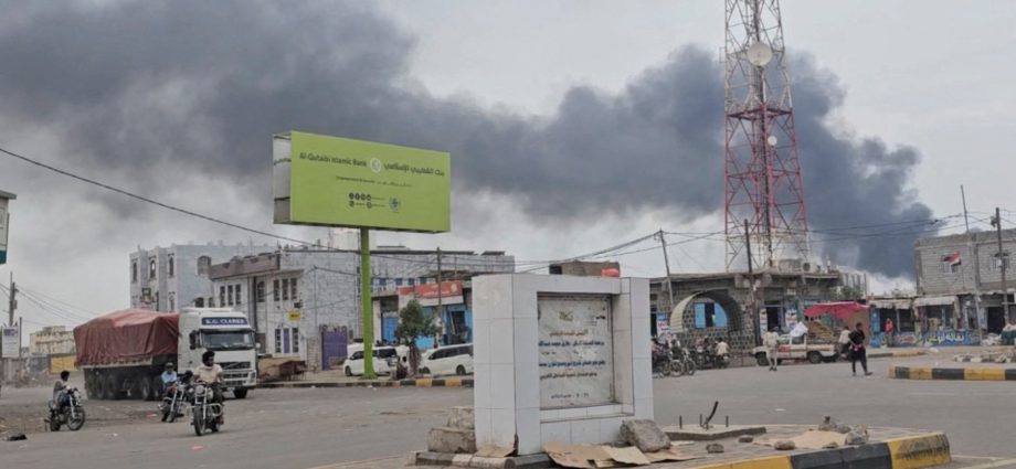 yemeni-forces-say-houthi-attack-repelled-in-taiz-amid-escalation