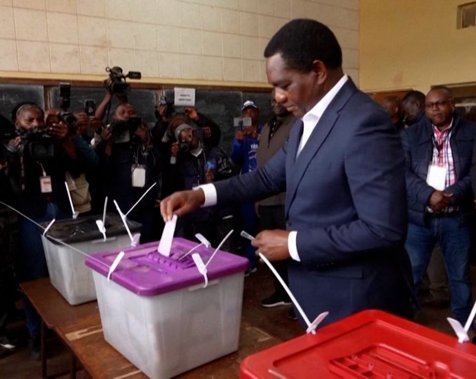 zambian-president-hichilema-votes-as-he-seeks-second-term