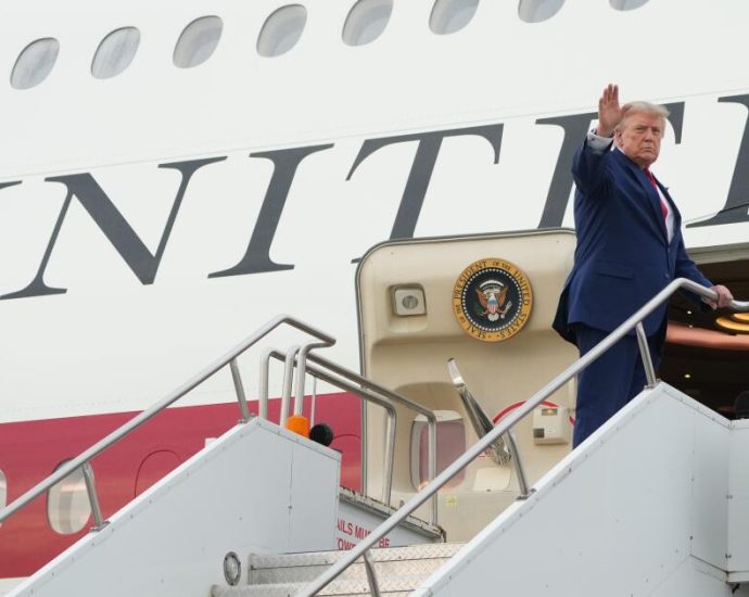 how-democrats-plan-to-rein-in-the-traitor-should-they-win-in-november